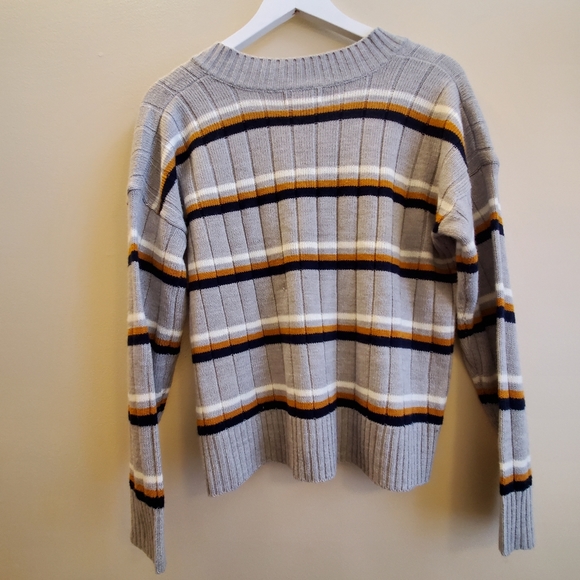 Pinkrose v neck sweater with stripes, medium, great to wear with shirts layered - Picture 7 of 7